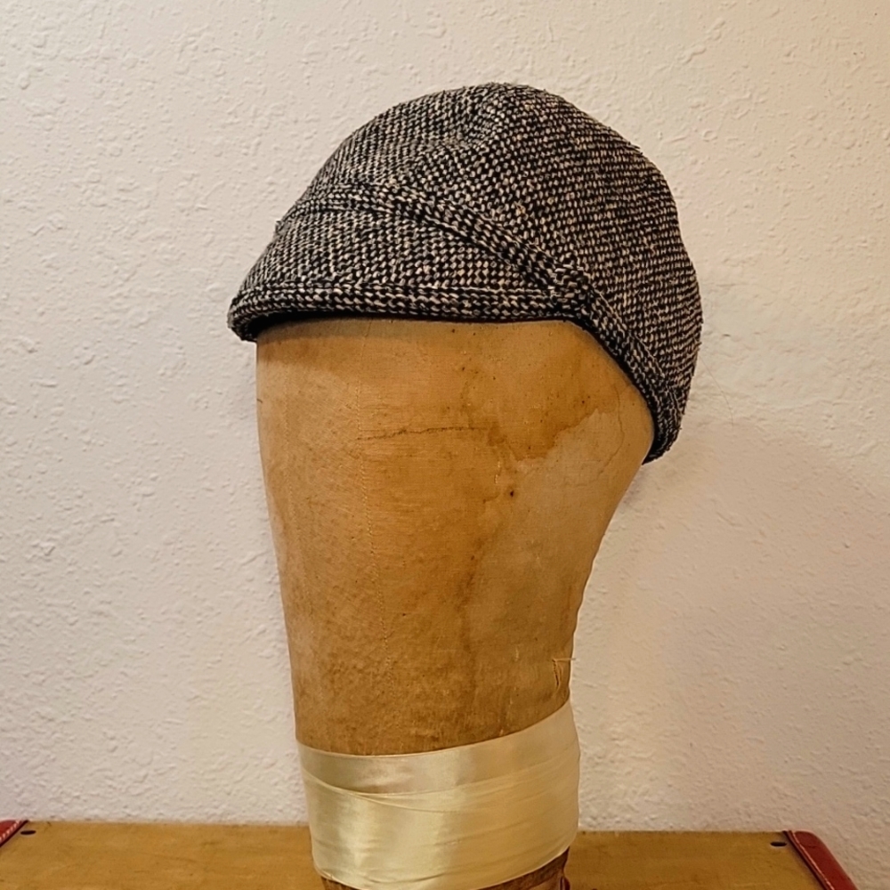 Tweed Pageboy Hat